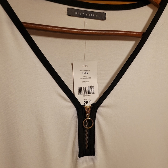 Suzy Shier White & Black Sleeveless Zip-Up Tank - Picture 2 of 7